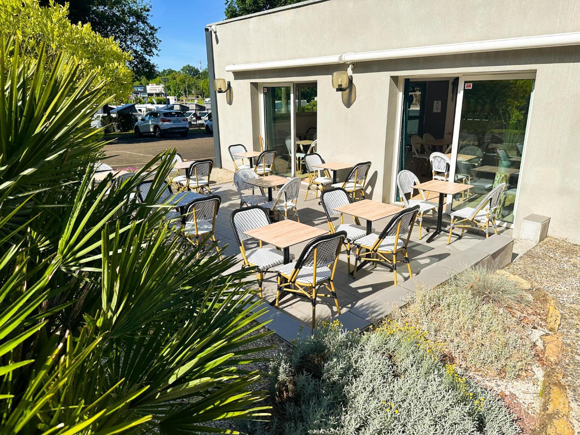 Sure Hotel By Best Western Mont-De-Marsan Saint-Pierre-du-Mont  Экстерьер фото